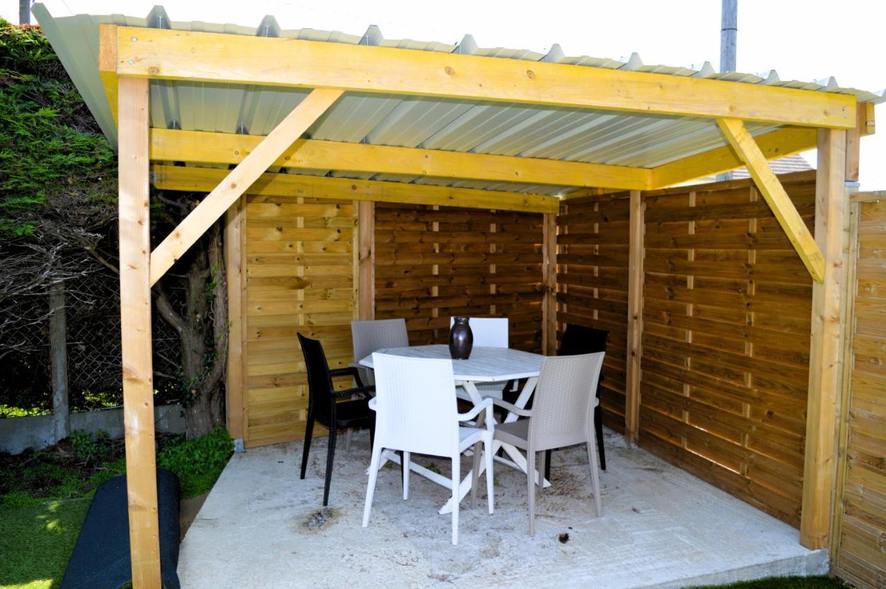 Le Chalet A Hub - Exterieur, Proche De La Plage أسنل المظهر الخارجي الصورة